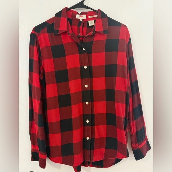 Levi's Tops - Levi's Boyfriend Fit Women’s Flannel Button Down Back & Front Plaid - Size Small